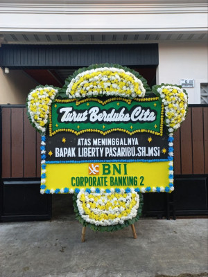 Papan Bunga Duka di Sigli